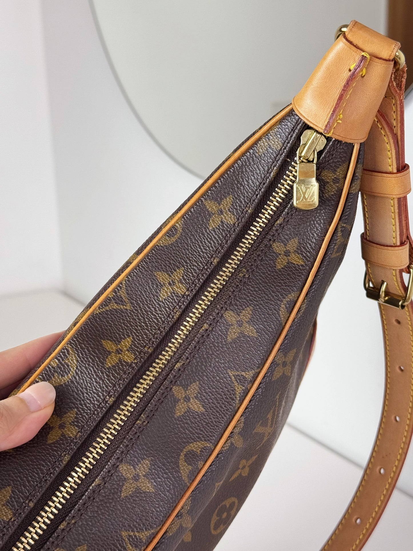 Louis Vuitton Vintage Boulogne Shoulder Crossbody Bag