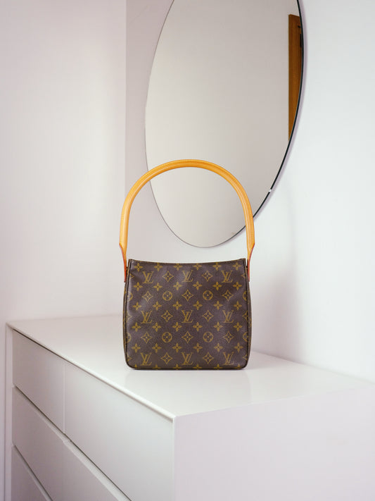 Louis Vuitton Vintage Looping MM Shoulder Bag