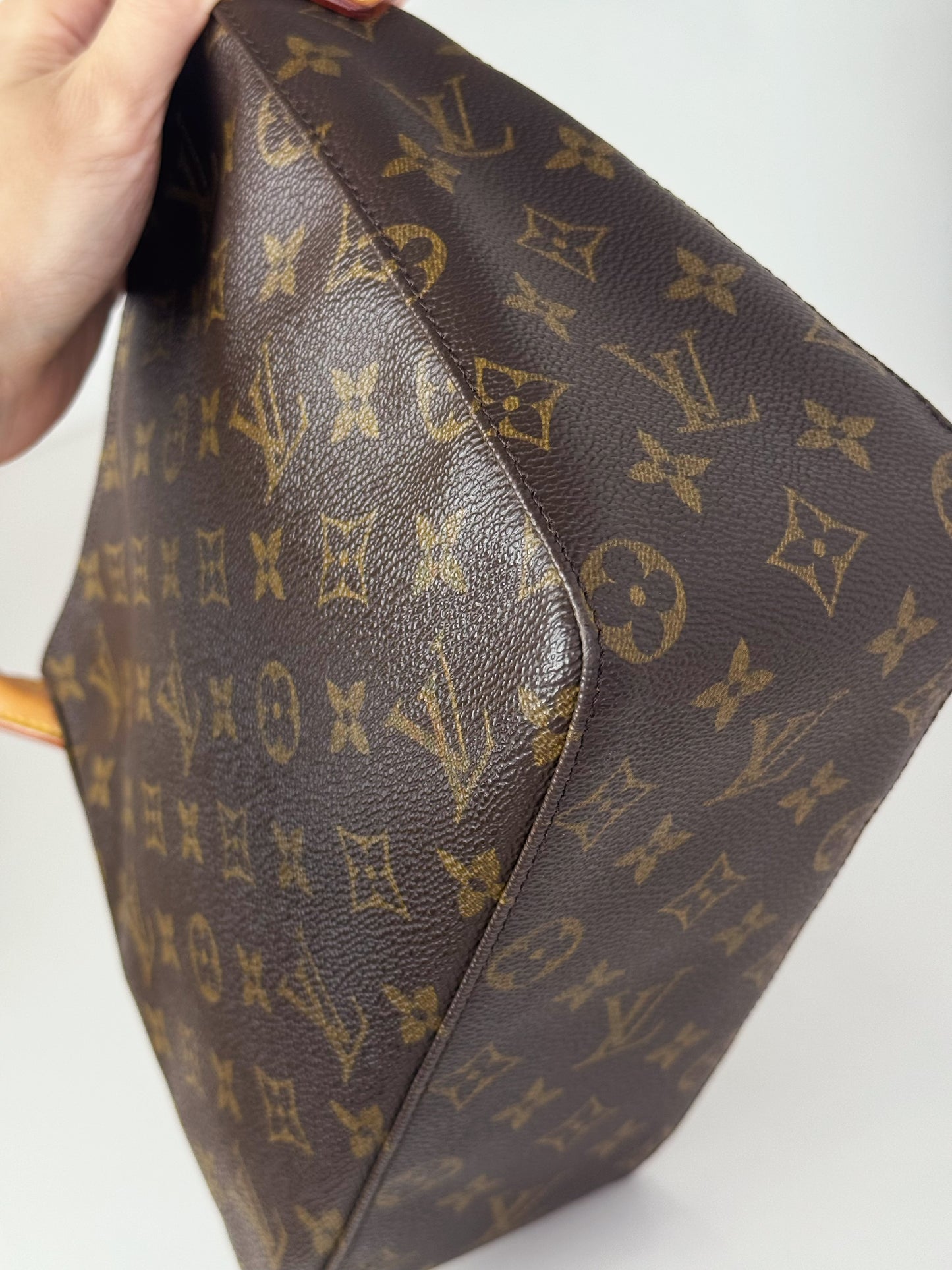 Louis Vuitton Vintage Looping MM Shoulder Bag