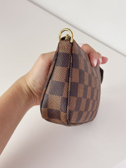 Louis Vuitton Vintage Damier Marais Bucket Tote Shoulder Bag