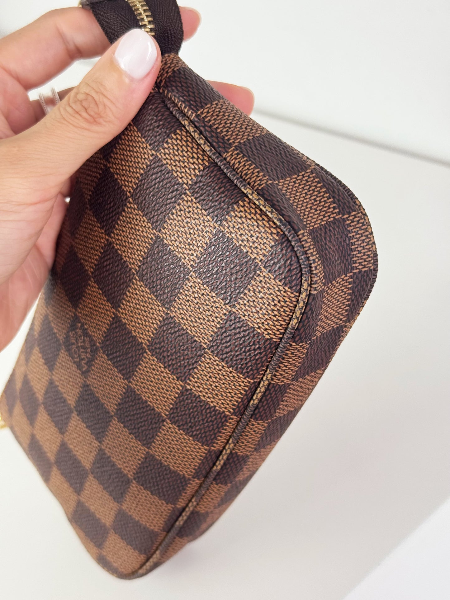 Louis Vuitton Vintage Damier Marais Bucket Tote Shoulder Bag