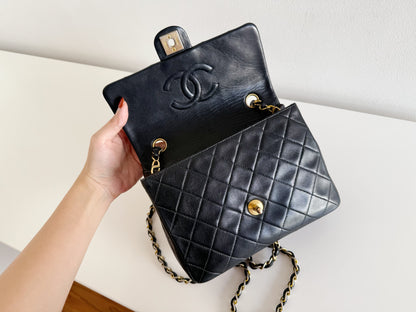 Chanel Vintage Classic Flap 20 Lambskin Crossbody Bag