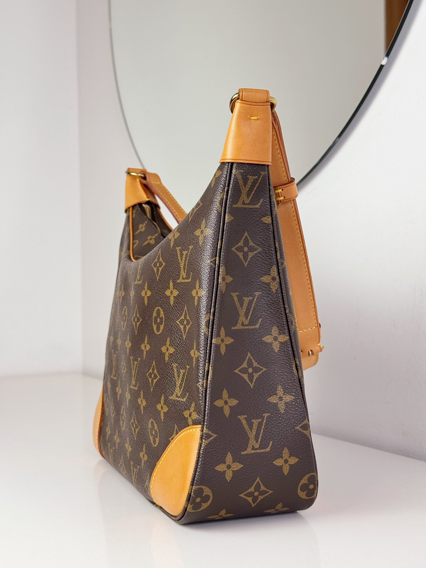 Louis Vuitton Vintage Boulogne Shoulder Crossbody Bag