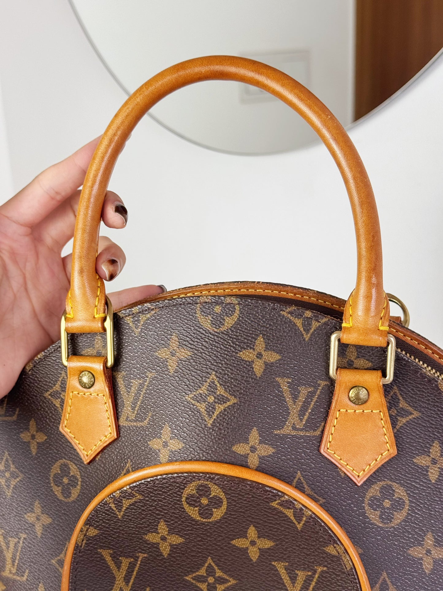 Louis Vuitton Vintage Ellipse Top Handle Crossbody Bag