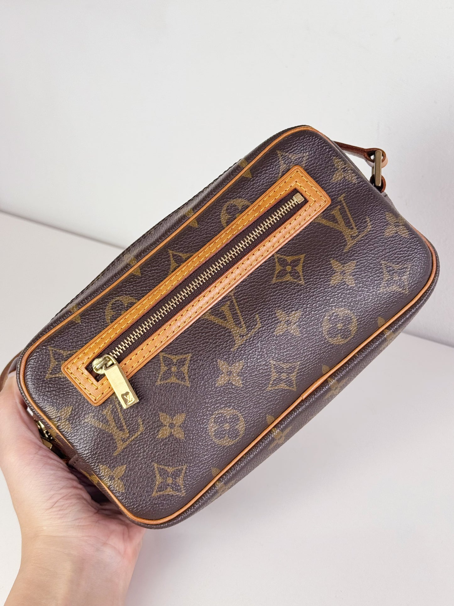 Louis Vuitton Vintage Cite PM Shoulder Bag
