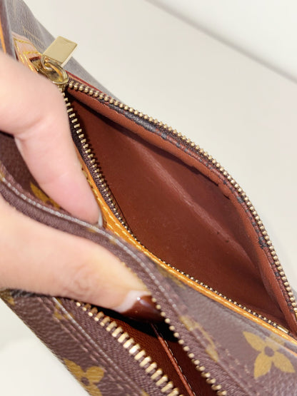 Louis Vuitton Vintage Cite PM Shoulder Bag
