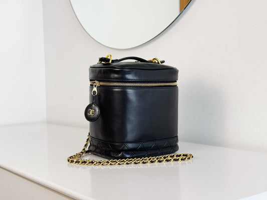 Chanel Vintage Lambskin Vanity Crossbody Bag