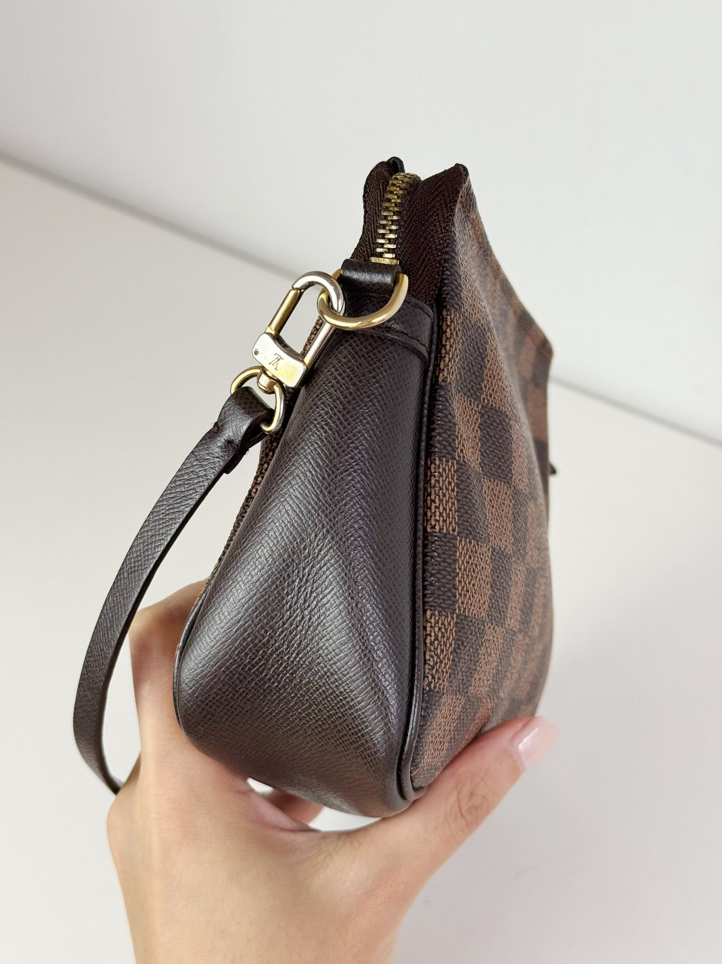 Louis Vuitton Vintage Damier Trousse Pochette Shoulder Crossbody Bag