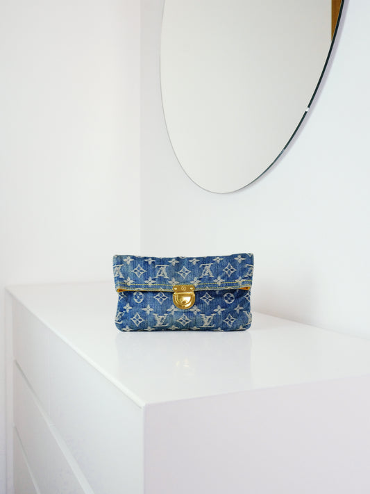 Louis Vuitton Vintage Denim Pochette Plat Clutch Handbag Crossbody Bag
