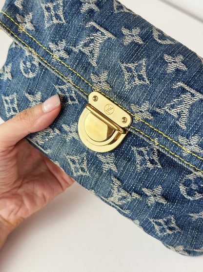 Louis Vuitton Vintage Denim Pochette Plat Clutch Handbag Crossbody Bag