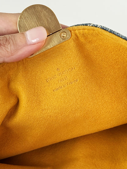 Louis Vuitton Vintage Denim Pochette Plat Clutch Handbag Crossbody Bag