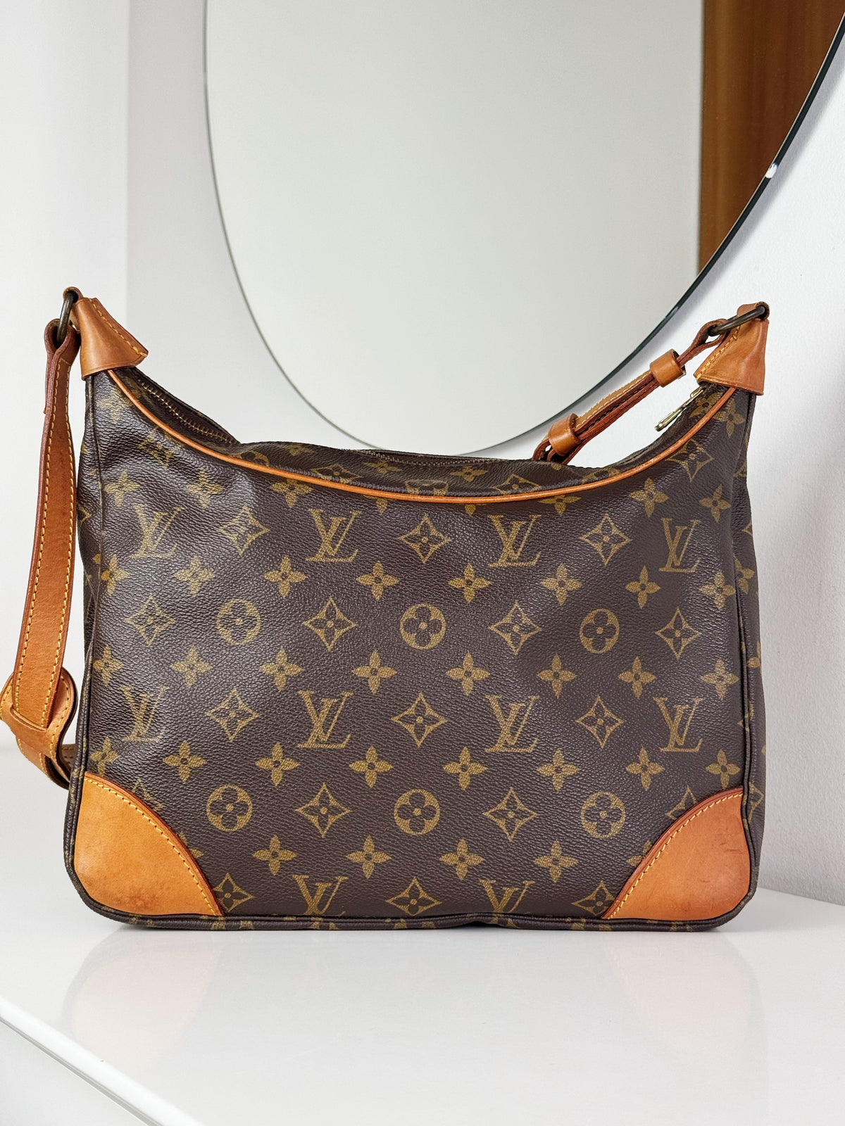 Louis Vuitton Vintage Boulogne Shoulder Crossbody Bag