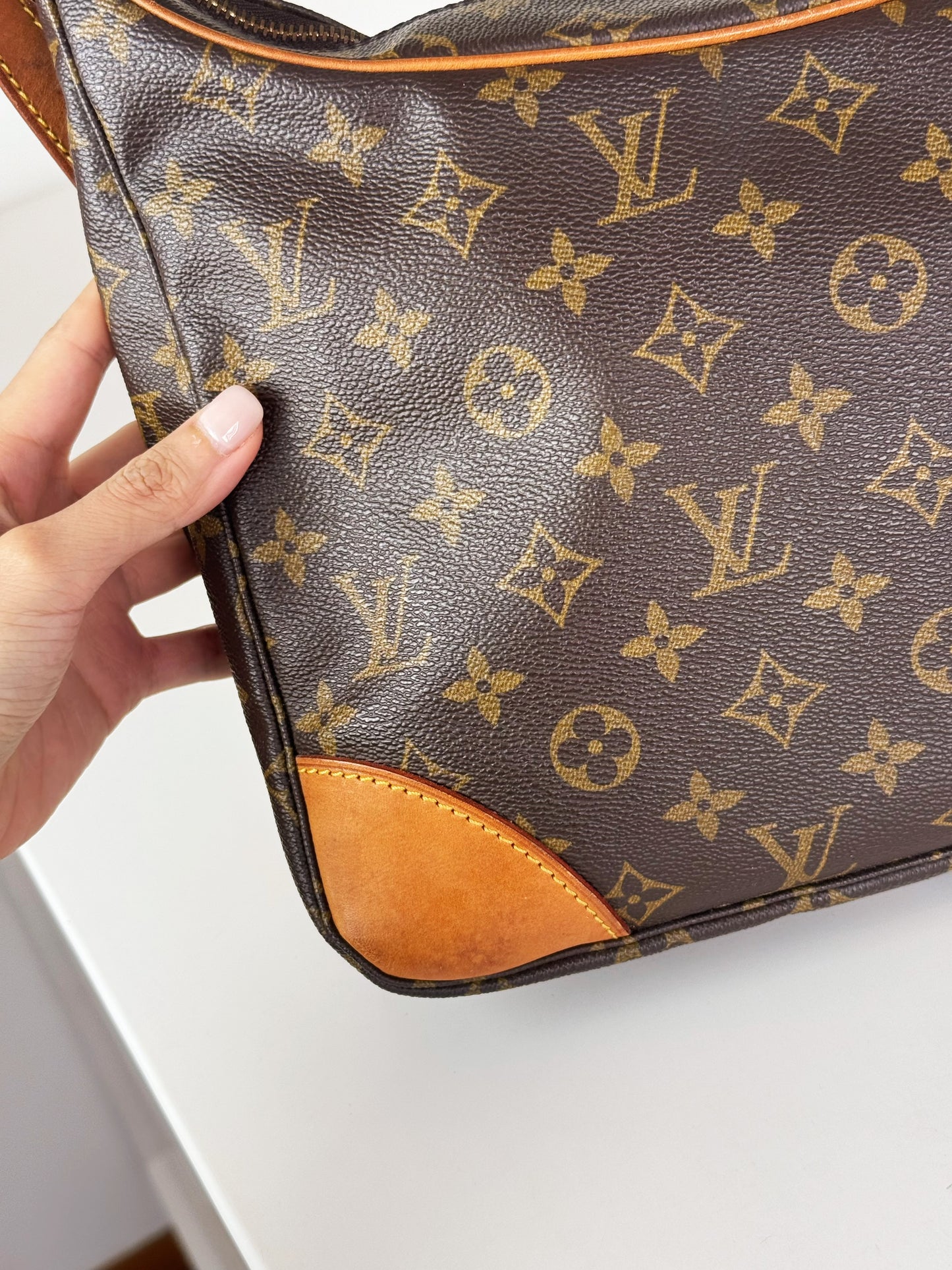 Louis Vuitton Vintage Boulogne Shoulder Crossbody Bag