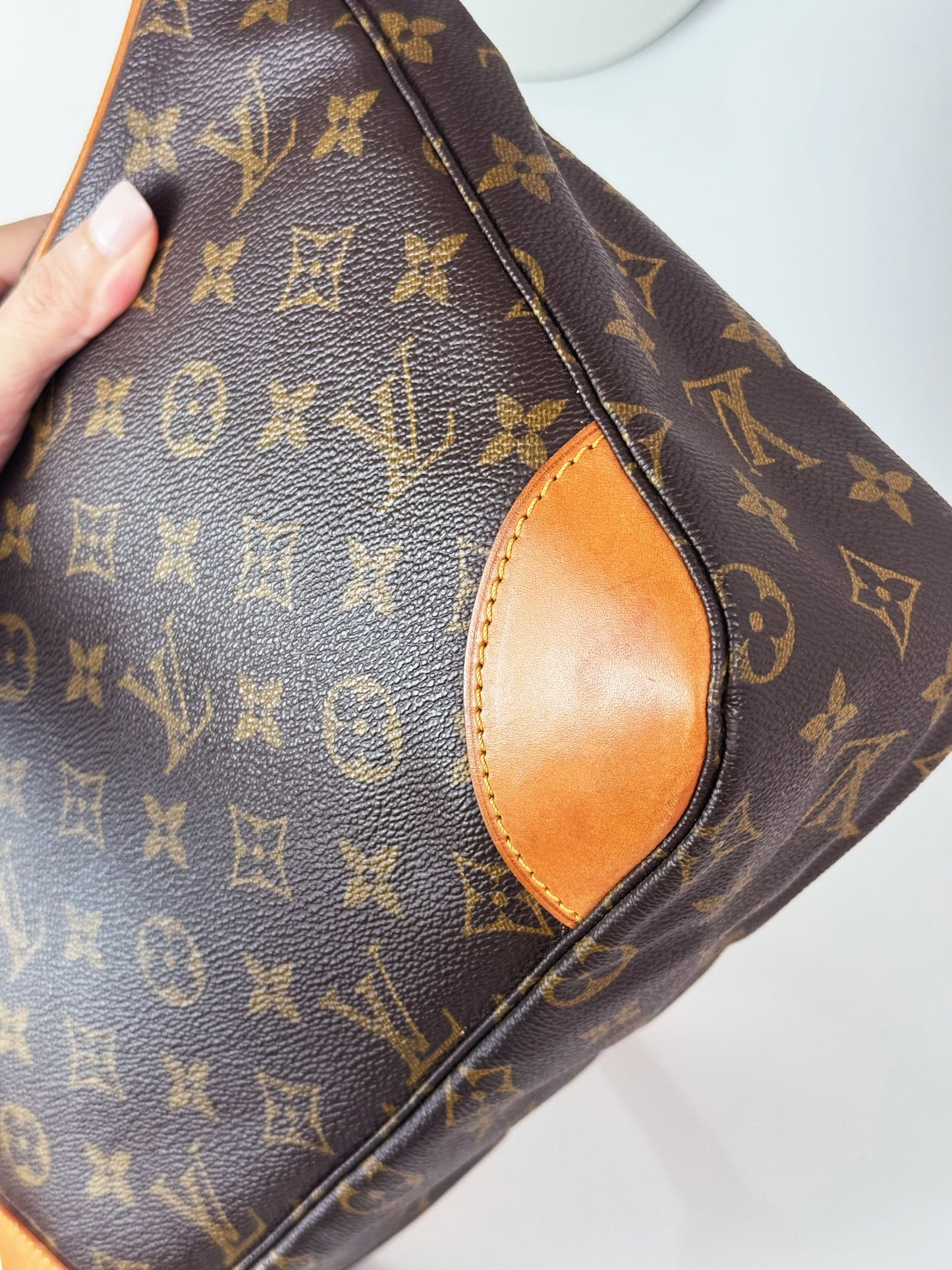 Louis Vuitton Vintage Boulogne Shoulder Crossbody Bag
