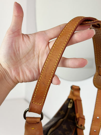 Louis Vuitton Vintage Boulogne Shoulder Crossbody Bag