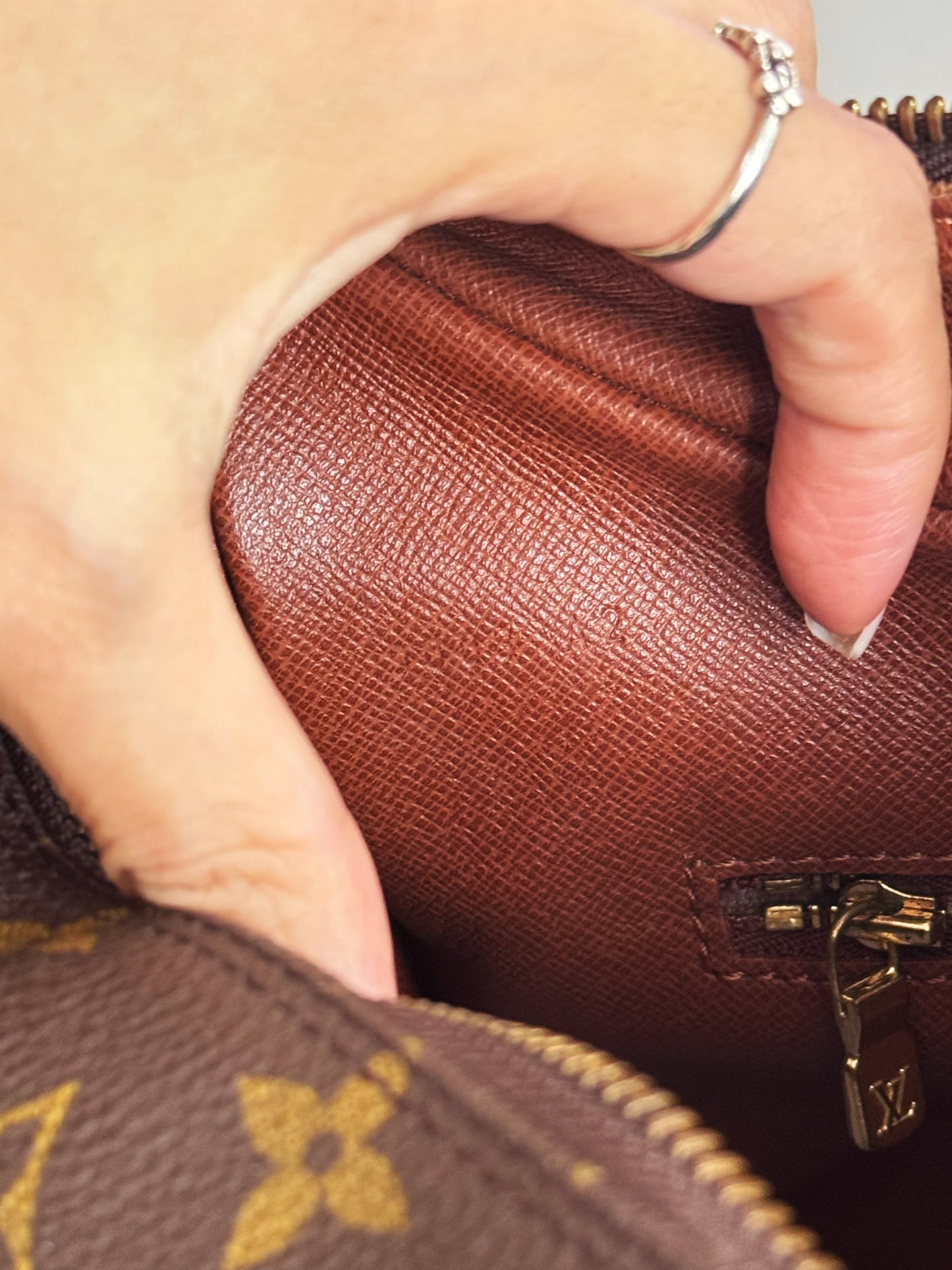 Louis Vuitton Vintage Boulogne Shoulder Crossbody Bag