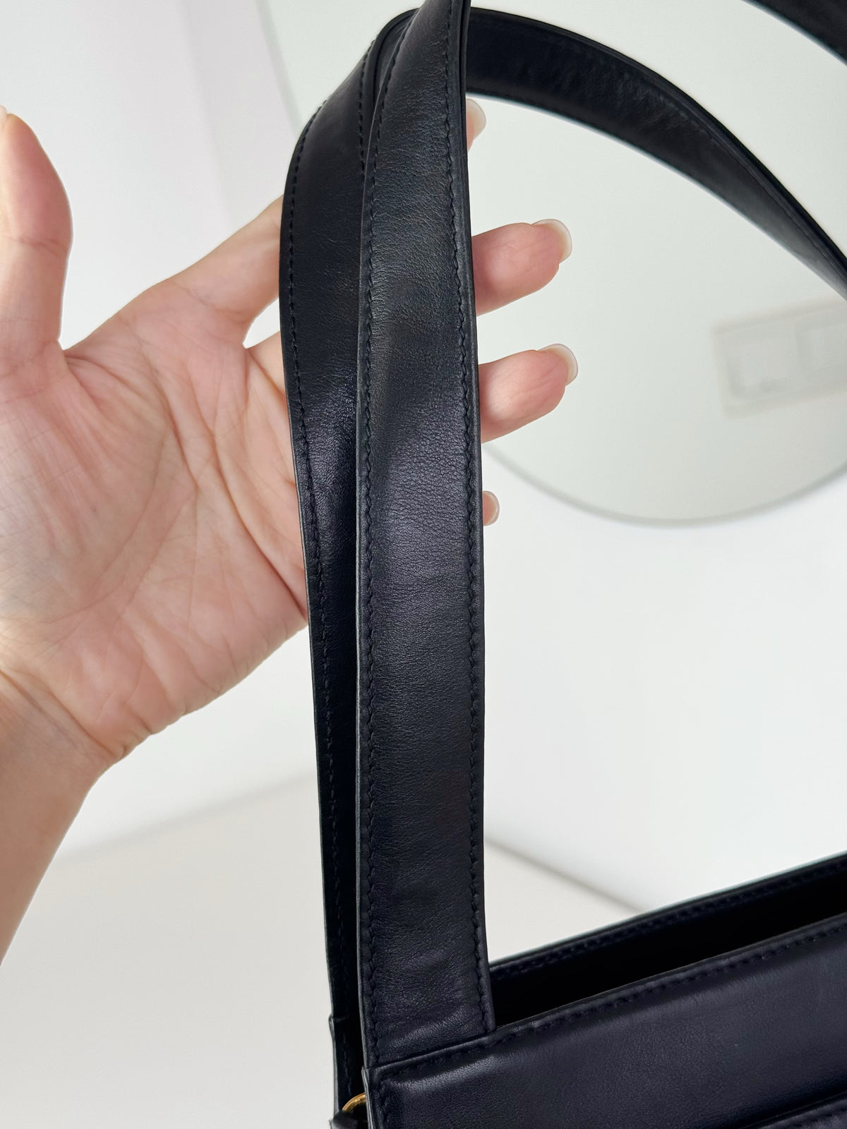 Chanel Vintage Lambskin Handbag Shoulder Bag