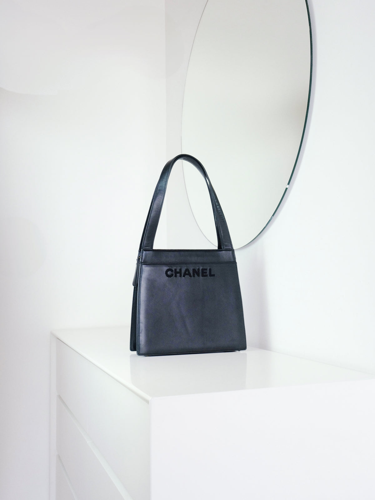 Chanel Vintage Lambskin Handbag Shoulder Bag