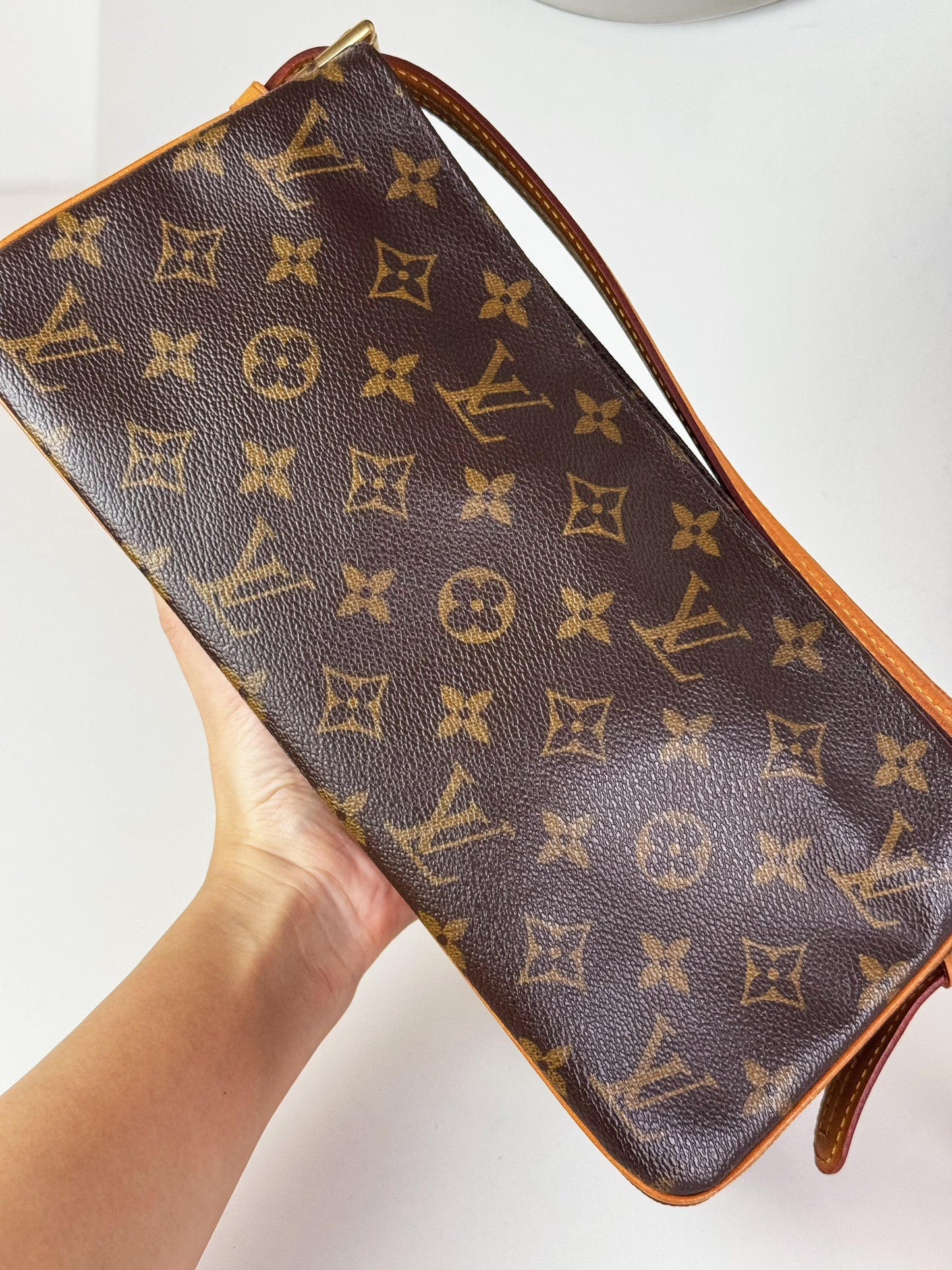 Louis Vuitton Viva Cite MM Shoulder Crossbody Bag
