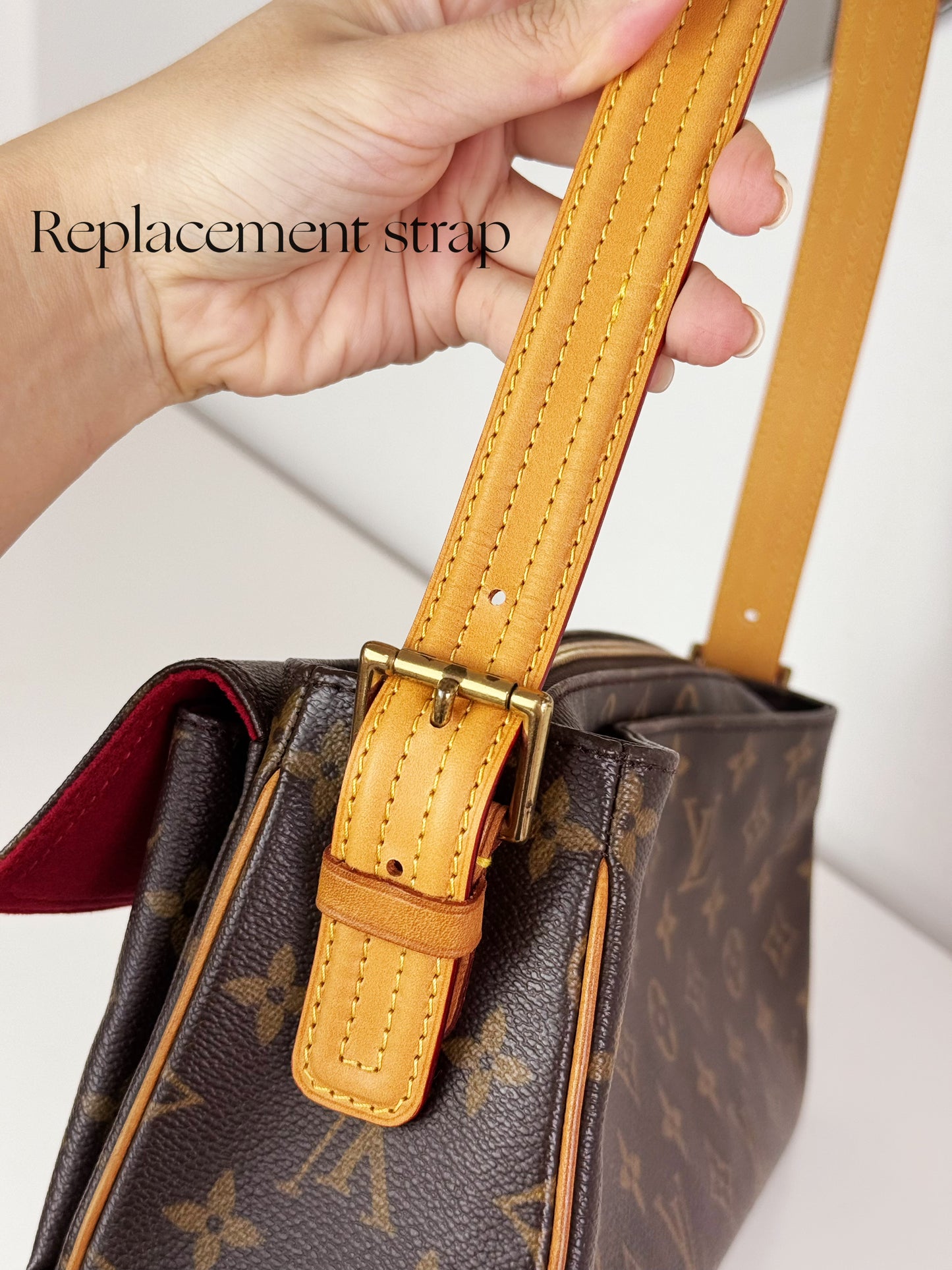 Louis Vuitton Viva Cite MM Shoulder Crossbody Bag