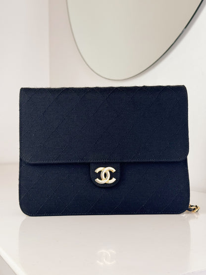 Chanel Vintage Single Flap Shoulder Crossbody Bag