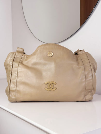 Chanel Vintage Lambskin Beige Olsen Shoulder Bag