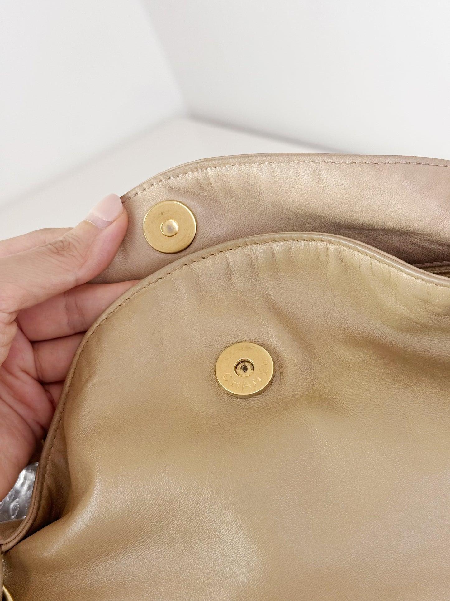 Chanel Vintage Lambskin Beige Olsen Shoulder Bag
