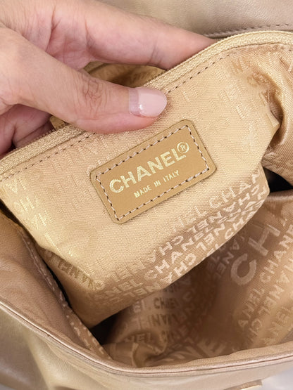 Chanel Vintage Lambskin Beige Olsen Shoulder Bag