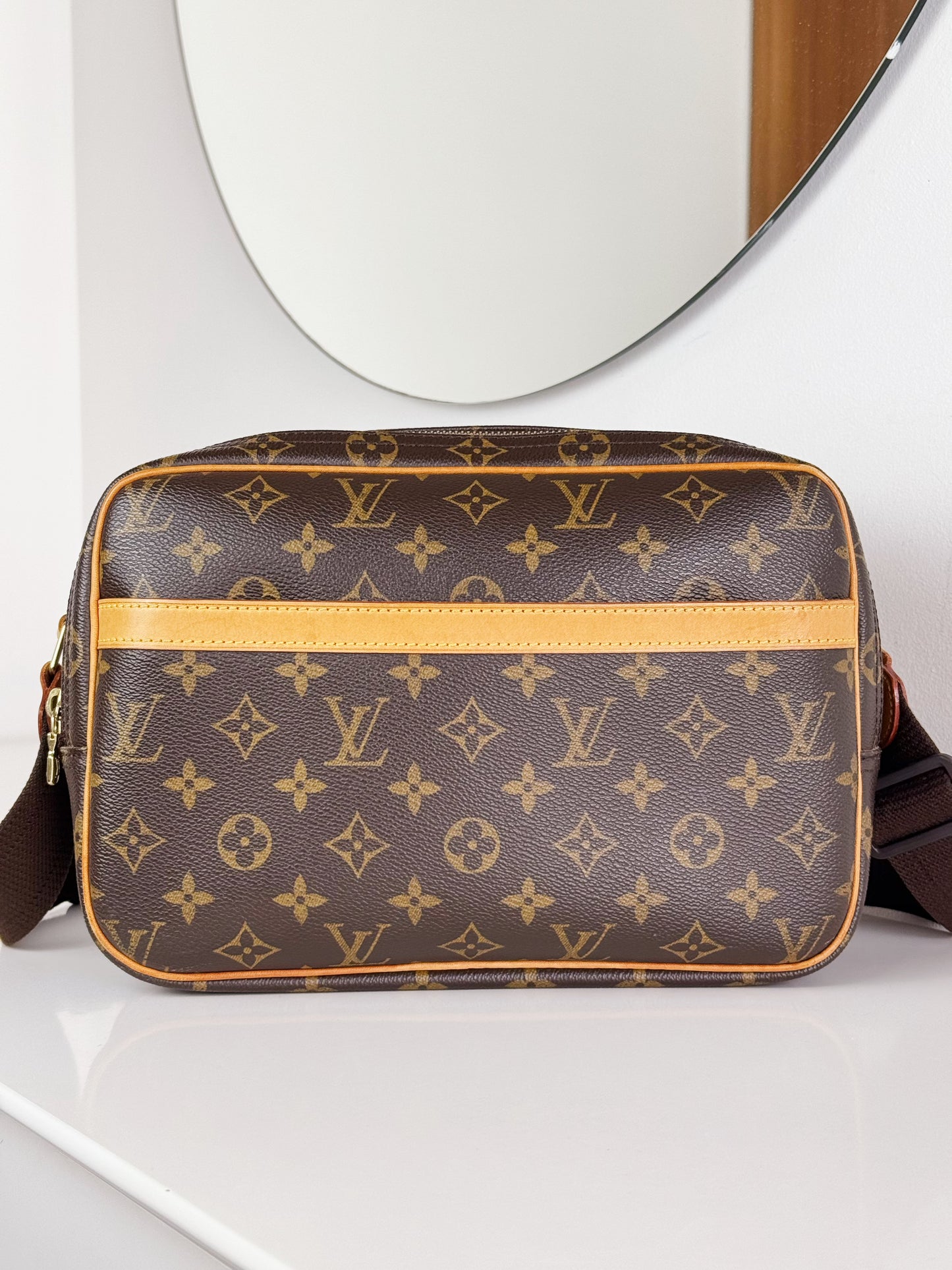 Louis Vuitton Vintage Reporter Shoulder Crossbody Bag