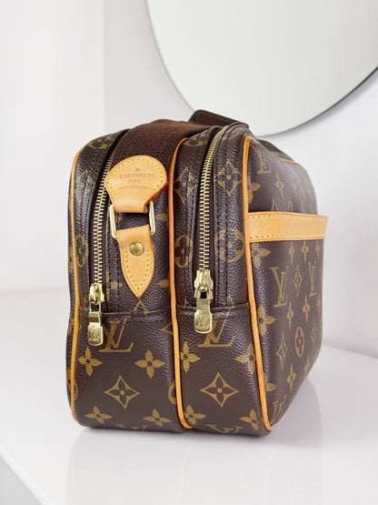 Louis Vuitton Vintage Reporter Shoulder Crossbody Bag
