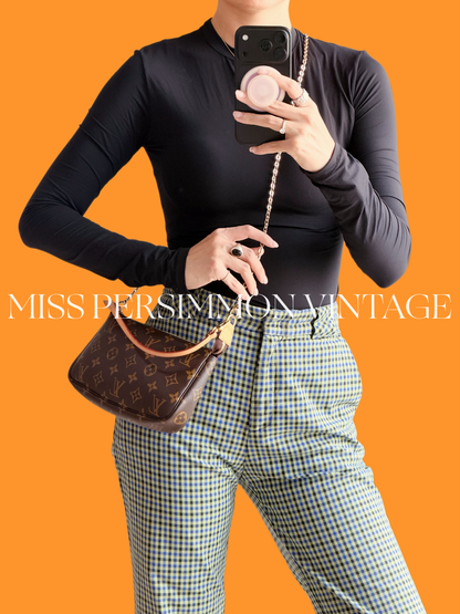 Louis Vuitton Vintage Pochette Accessoires Shoulder Crossbody Bag